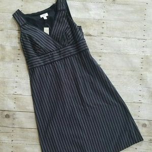 Loft black and white shift dress nwt